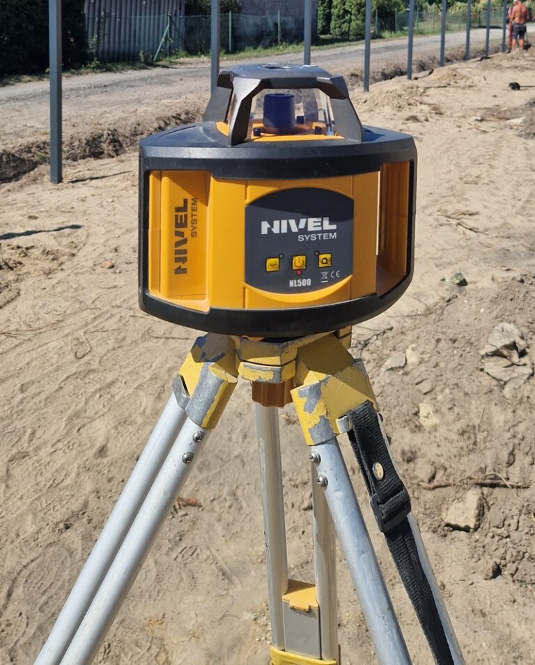 Niwelator laserowy Nivel